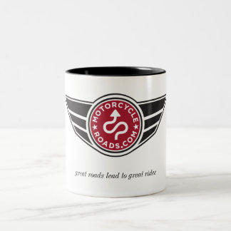 Caneca cerâmica média com logotipo vermelho de MCR