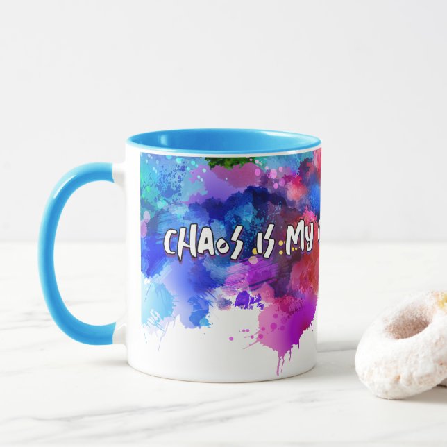 Caneca Chaos É Minha Zona De Conforto - Abstrato Art Tee (Com Donut)