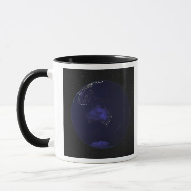 Caneca Cheio Terra à noite mostrando luzes da cidade 2 (Esquerda)