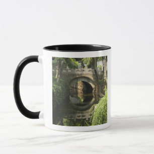 Caneca China, Nantong, uma ponte em arco forma um perfeit
