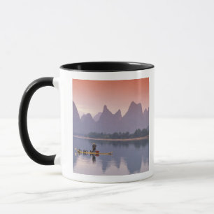Caneca China, Rio Li. Pescador solitário de corvos-marinh