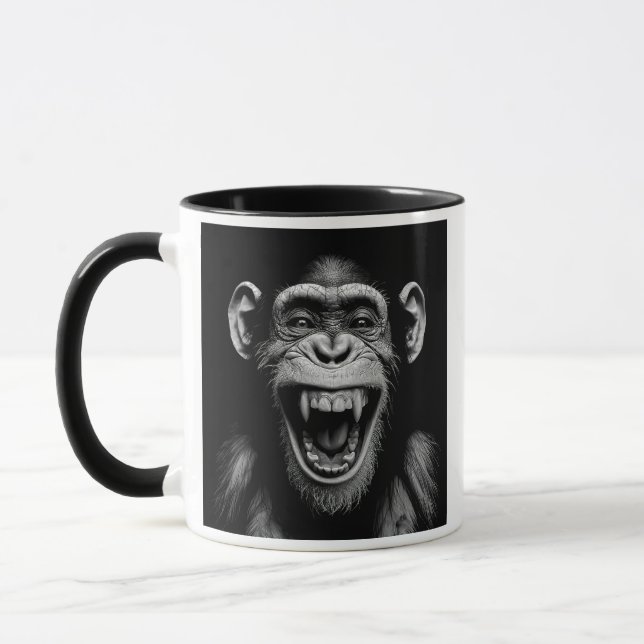 Caneca Chita, le chimpanzé fidèle de Tarzan. (Esquerda)