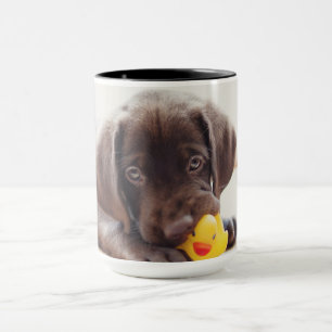 Caneca Chocolate Labrador Com Pato De Brinquedo