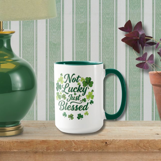 Caneca Christian St. Patrick’s Day Shamrock Blessed  (Criador carregado)