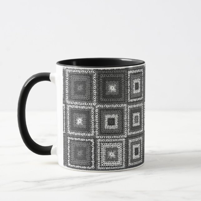 Caneca Cinza Granny Squares Pattern Mug (Esquerda)