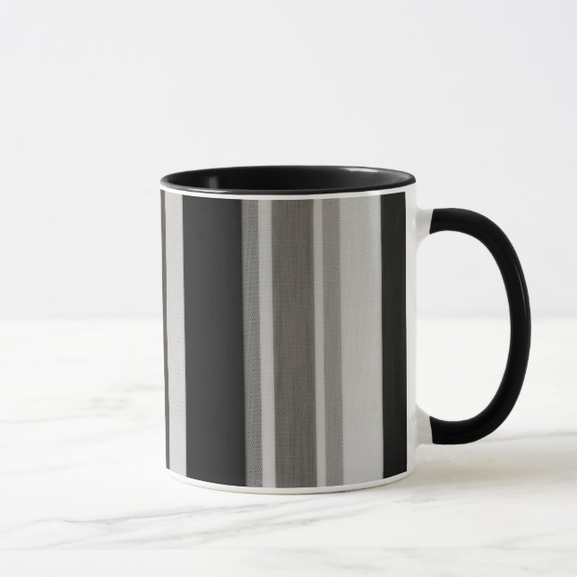 Caneca Cinzas Negras Vintage Padrões Strig (Direita)