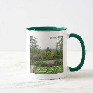 Caneca Citação de Sabedoria de Robert Frost "Caminho Meno