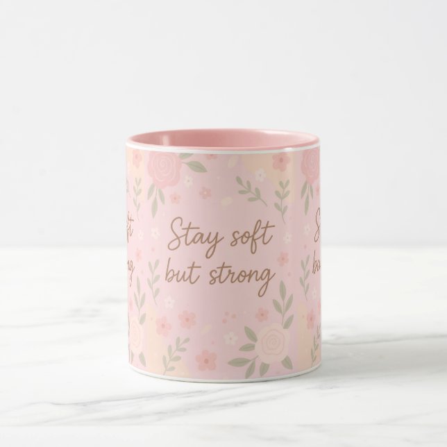 Caneca Citação Inspiradora Rosa Floral – Permaneça Suave (Centro)