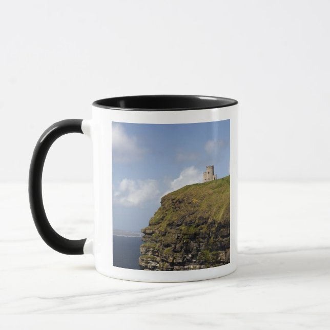 Caneca Cliffs Cênicas de Moher e A'Brien's Tower. (Esquerda)