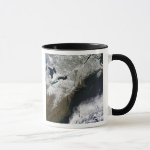 Caneca Cobrir de neve que se estende do Canadá
