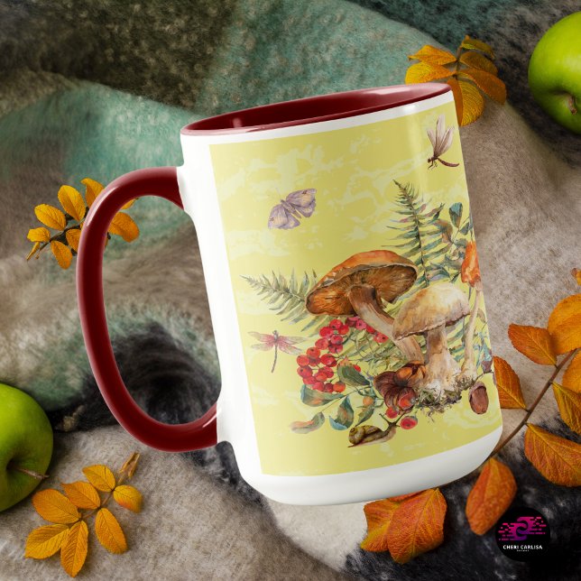 Caneca Cogumelo Botânico em Aquarela Vintage (Coffee tastes better when the vibe’s right.)