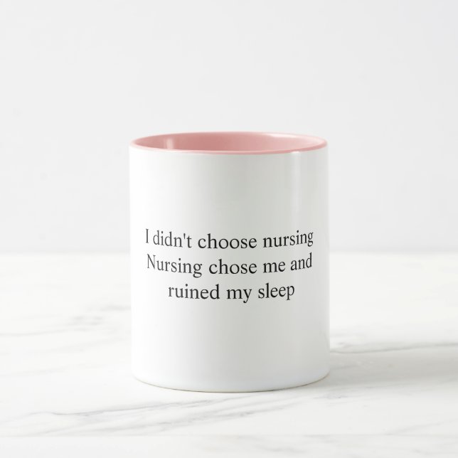 Caneca com citação engraçada de enfermeira (Centro)