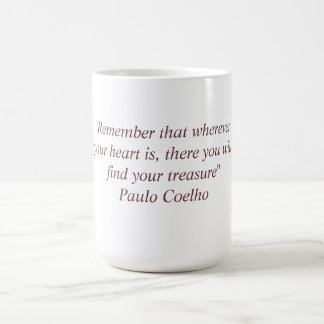 Caneca com citações de Paulo Coelho