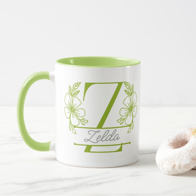 Caneca com Monograma Floral Personalizado Letra Z  (Com Donut)