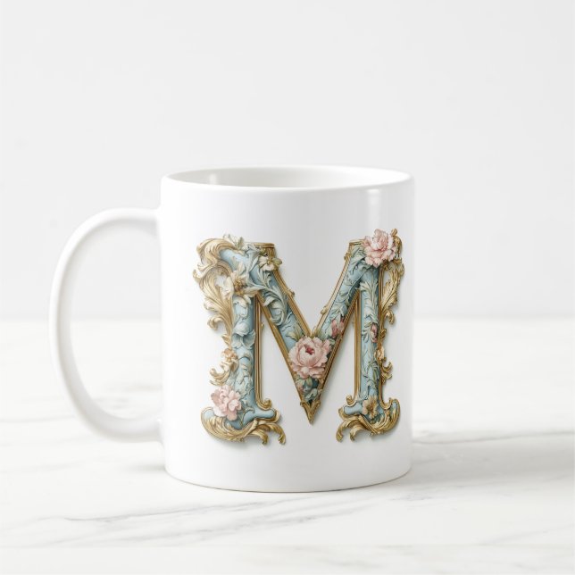 Caneca com Monograma Rococó 'M' para uma Princesa  (Esquerda)