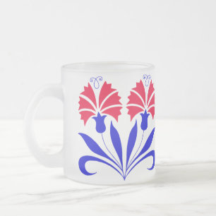 Caneca com motivos eslovenos em cores nacionais