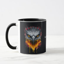 Caneca com respingos de aquarela de Águia em chama