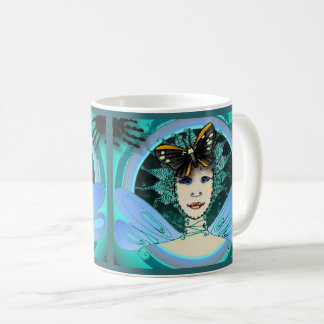 Caneca com uma fada à moda que vista um chapéu da