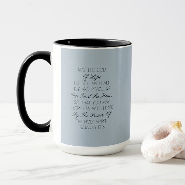 Caneca com versículo bíblico de esperança Romanos  (Com Donut)