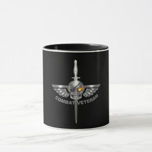 Caneca Combate o Crânio Assalariado Veterano com Dagger