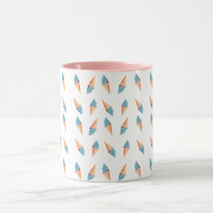 Caneca combinado do sorvete saboroso