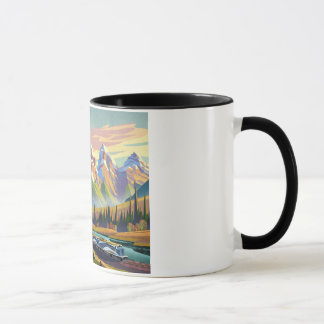 Caneca Comboio de passageiros nas montanhas