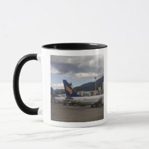 Caneca Companhias aéreas nacionais chinesas alinhadas em