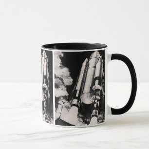 Caneca Conceito de Artista de Veículo de Lançamento do Ôn
