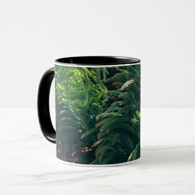 Caneca Coníferas de pinheiros-verdes (Frente Esquerda)