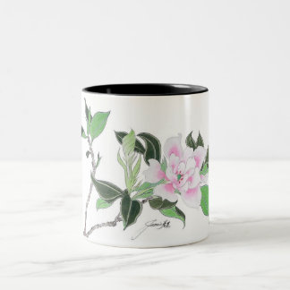 Caneca cor-de-rosa da flor