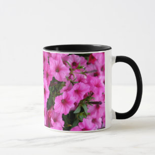 Caneca cor-de-rosa das flores
