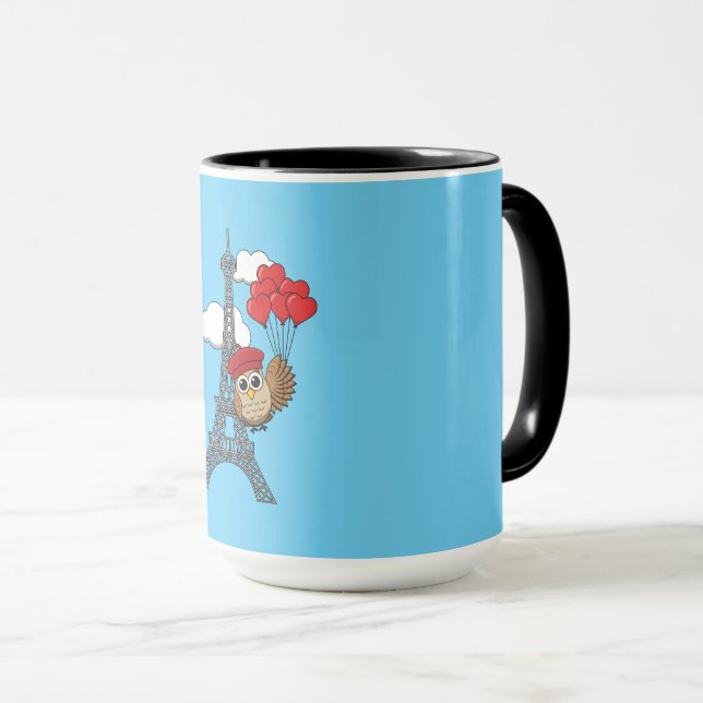 Caneca Coruja voando com balões cardíacos em Paris (Frente Esquerda)