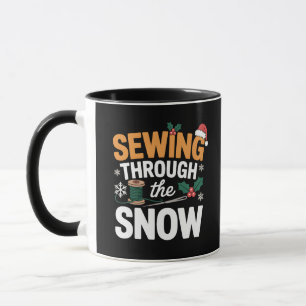 Caneca Costurando Através da Neve Camiseta Divertida de N