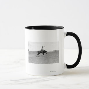 Caneca Cowboy pilotando um balde
