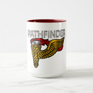 Caneca Crachá Pathfinder - Vermelho "Pathfinder"