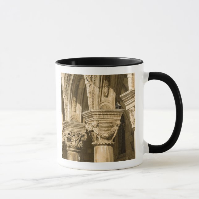 Caneca Croácia, Dalmácia, Dubrovnik. Arcos de pedra e (Direita)