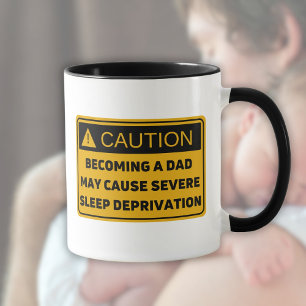 Caneca Cuidado: A paternidade causa privação do sono