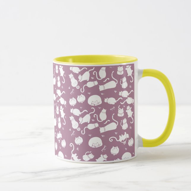Caneca Cute White Cats Pattern on Mauve Background (Direita)