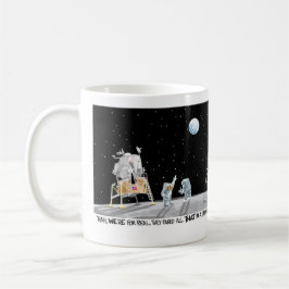 Caneca da aterragem de lua