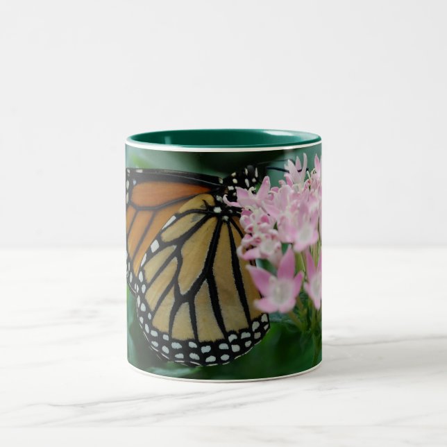 Caneca da borboleta de monarca (Centro)
