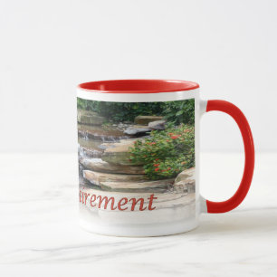 Caneca da campainha da cascata da cachoeira do