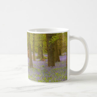 Caneca da madeira do Bluebell