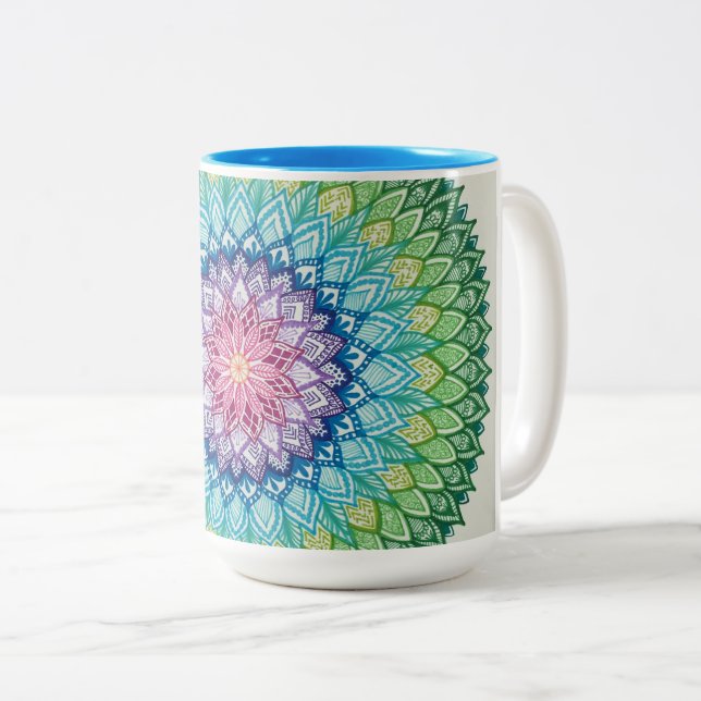 Caneca da mandala do arco-íris (enorme) (Frente Esquerda)