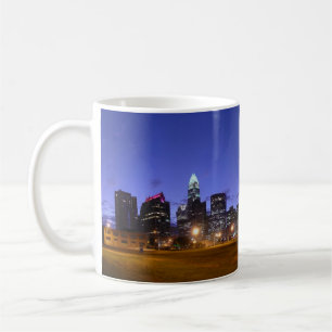 Caneca da skyline de Charlotte