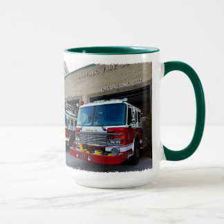 Caneca da viatura de incêndio 32/Ladder 5 do