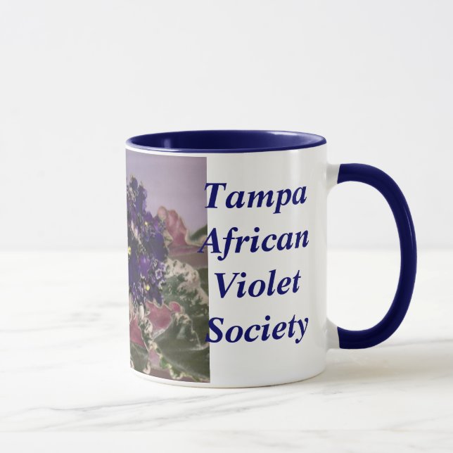 Caneca da violeta africana (Direita)
