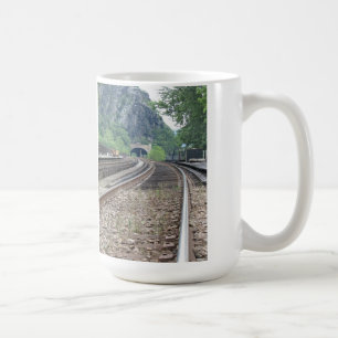 Caneca das trilhas de estrada de ferro da balsa WV