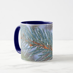 Caneca de Arte de Neve e Inverno do Galho de Pinhe