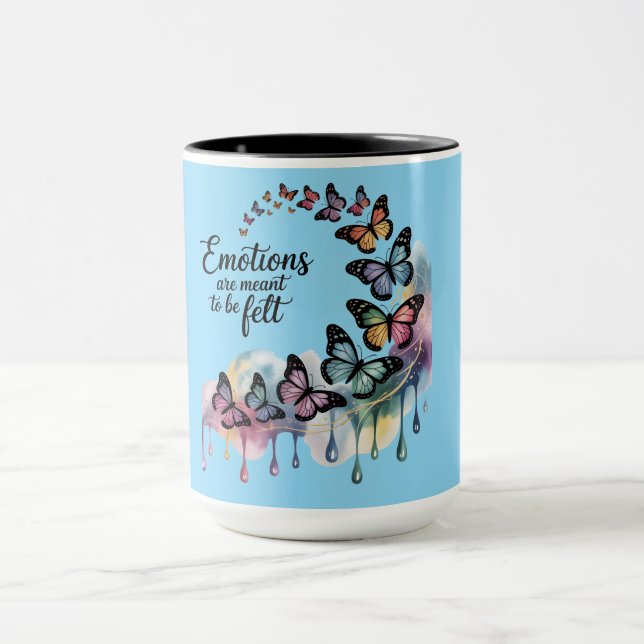 Caneca de Borboleta Aquarela Emoções em Voo (Centro)