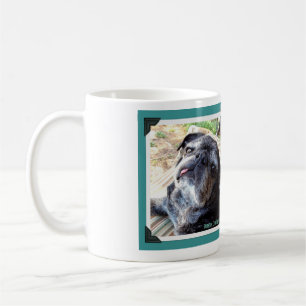 Caneca de Bumblesnot: A felicidade é um animal de